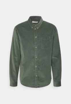 Prix Affortable Pier One CORDUROY SHIRT – Chemise Chemises Col à Boutons Homme -Pier One Boutique 002141ae7cfa4ad9ac4c1de54050a7be