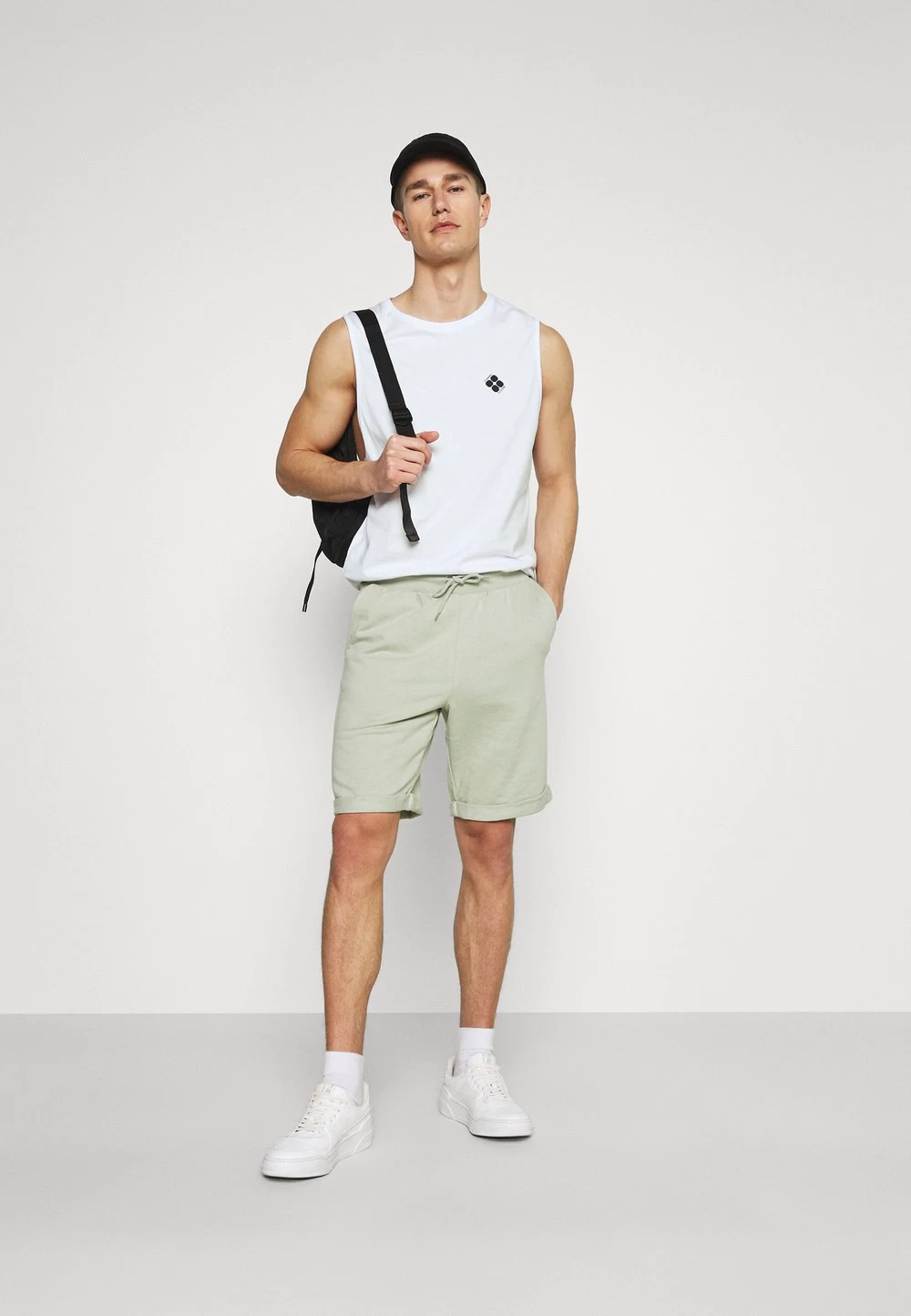 Prix Légers Pier One Débardeur T-shirts Col Rond Homme 2 Prix Légers Pier One Débardeur T-shirts Col Rond Homme – Image 2