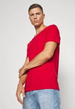 Pier One T-shirt Basique Prix Favorable T-shirts Encolure Large Ronde Homme -Pier One Boutique 107b3ac5bba74fceb5449252c508d1f0