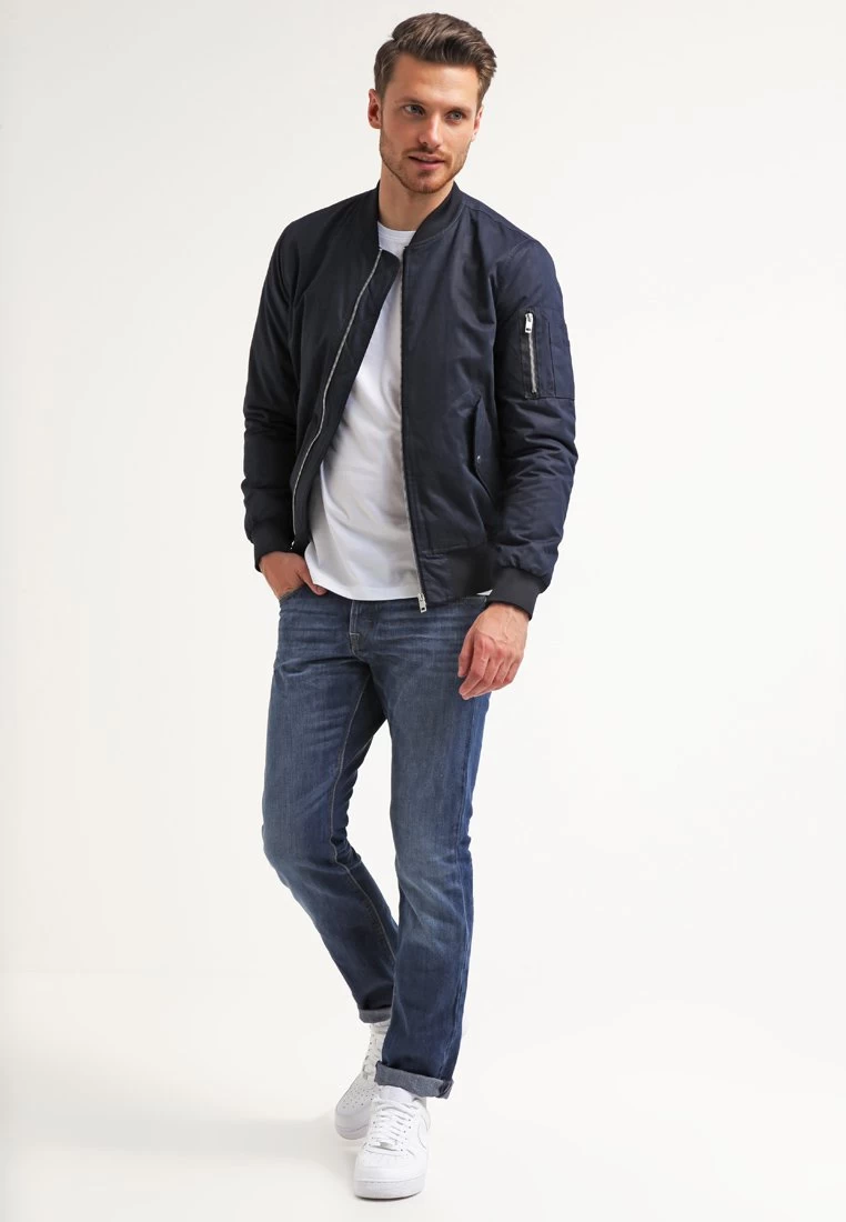 Prix Sacrifiés Pier One T-shirt à Manches Longues T-shirts Col Rond Homme 2 Prix Sacrifiés Pier One T-shirt à Manches Longues T-shirts Col Rond Homme – Image 2