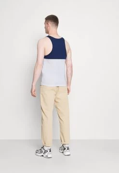 Pier One Débardeur Prix Incroyables T-shirts Encolure Large Ronde Homme 10 Pier One Débardeur Prix Incroyables T-shirts Encolure Large Ronde Homme -Pier One Boutique 1cc782814dd440d6992953825d665d95