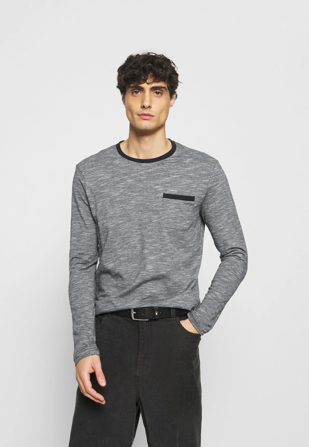 Prix Incroyables Pier One T-shirt à Manches Longues T-shirts Col Rond Homme 1 Prix Incroyables Pier One T-shirt à Manches Longues T-shirts Col Rond Homme