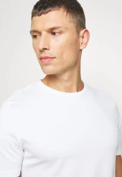 Pier One Soldes En Ligne 7 PACK – T-shirt Basique T-shirts Col Rond Homme 19 Pier One Soldes En Ligne 7 PACK – T-shirt Basique T-shirts Col Rond Homme -Pier One Boutique 250428b12b8d4cafaf02bd6331fda98c