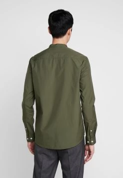 Pier One Produit De Première Qualité 2 PACK – Chemise Chemises Col Mao Homme 8 Pier One Produit De Première Qualité 2 PACK – Chemise Chemises Col Mao Homme -Pier One Boutique 2938873689d64473bdedf7291e717928