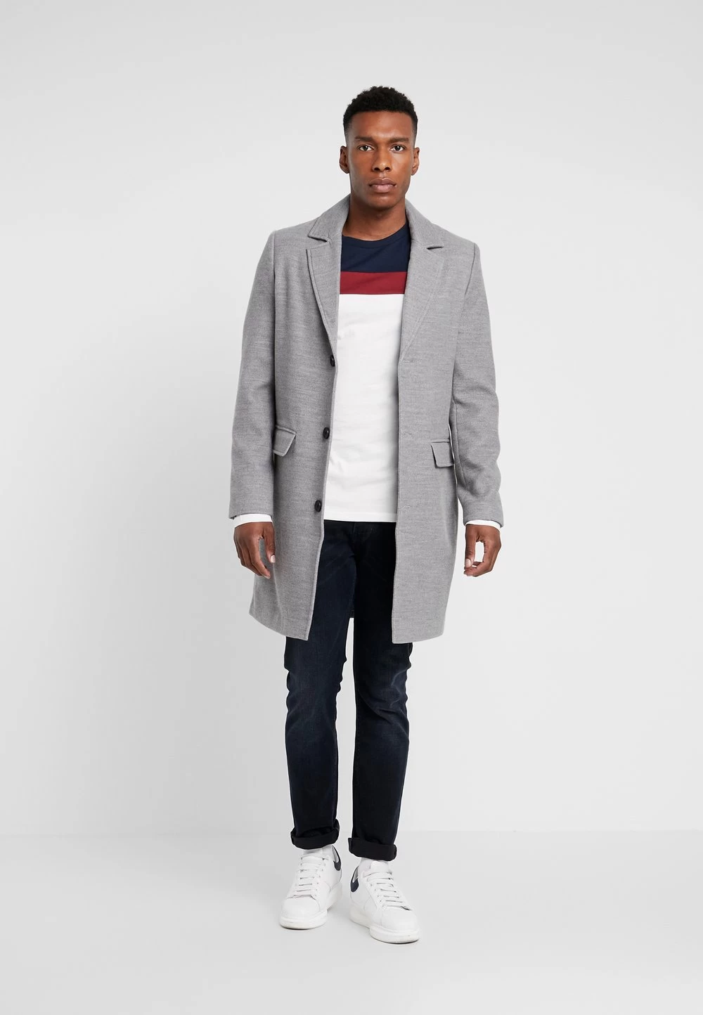 Promos Pier One T-shirt à Manches Longues T-shirts & Polos Col Rond Homme 2 Promos Pier One T-shirt à Manches Longues T-shirts & Polos Col Rond Homme – Image 2