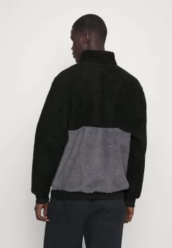 Prix Avantageux Pier One Sweat Polaire Sweats & Hoodies Col Camionneur Homme -Pier One Boutique 2cffee05404349cf8c3d9ecca3388aa3