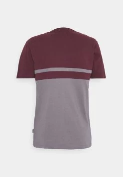 Pier One T-shirt Imprimé 50% Off De Vente T-shirts Col Rond Homme 15 Pier One T-shirt Imprimé 50% Off De Vente T-shirts Col Rond Homme -Pier One Boutique 30f2d17f02bc43b89345e5b06e930360