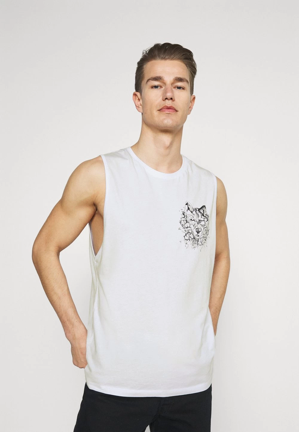 Pier One Soldes En Ligne Débardeur T-shirts Col Rond Homme 1 Pier One Soldes En Ligne Débardeur T-shirts Col Rond Homme