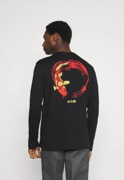 Prix Dynamité Pier One T-shirt à Manches Longues T-shirts Col Rond Homme -Pier One Boutique 32b766e048f24519a3da5b2ce5ddfebc