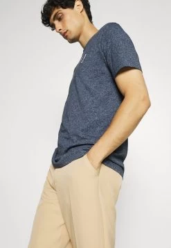 Pier One Prix Jamais Vus T-shirt Basique T-shirts Col Rond Homme -Pier One Boutique 3621dd7b87ee477d8363d89f0e98a541