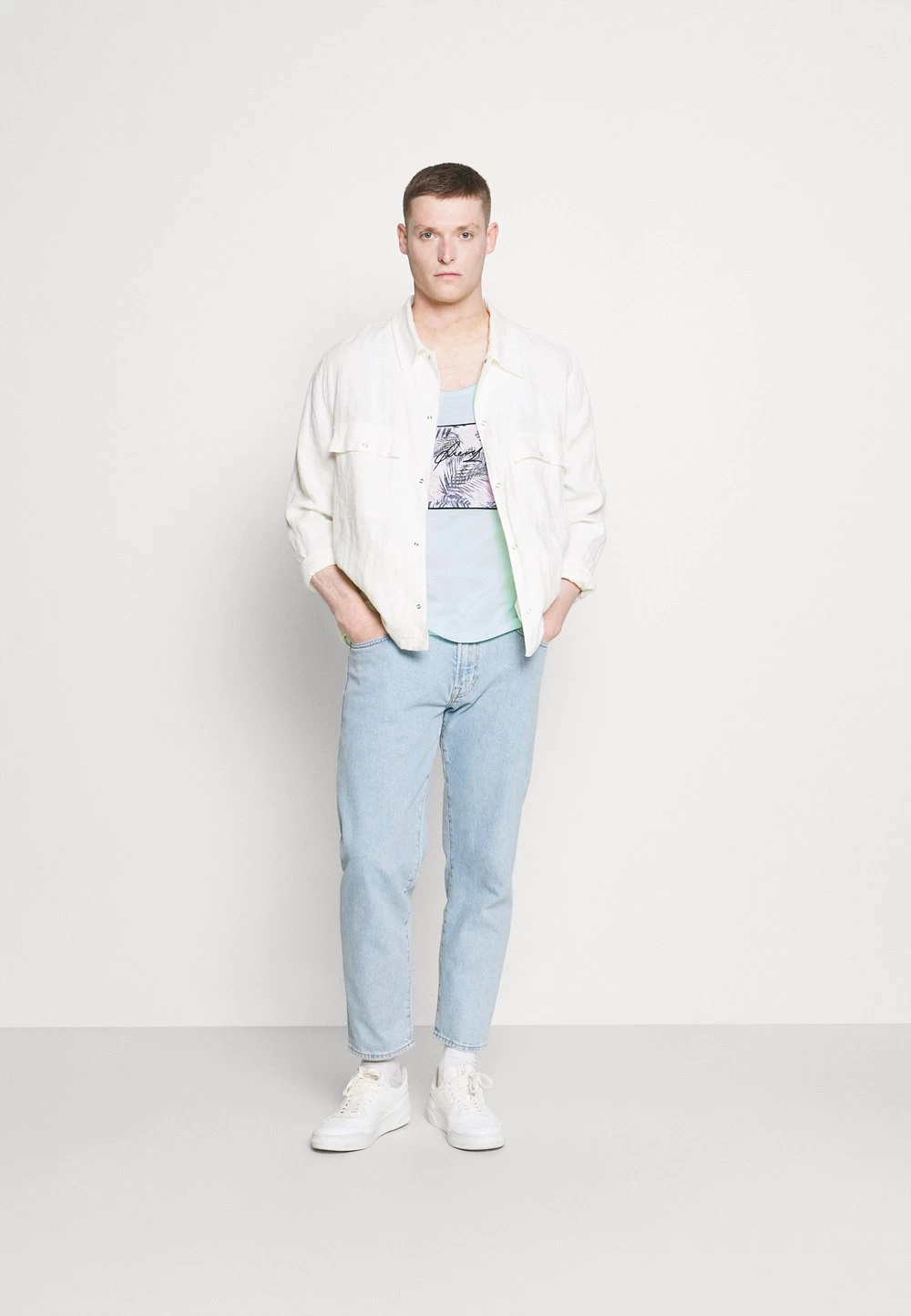 Pier One Bon Rapport Coût-Efficacité Débardeur T-shirts Col Rond Homme 2 Pier One Bon Rapport Coût-Efficacité Débardeur T-shirts Col Rond Homme – Image 2