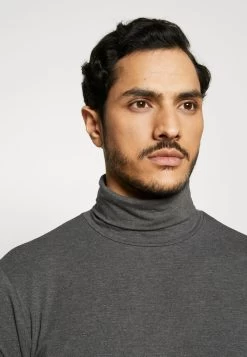 Pier One Prix Exclusifs T-shirt à Manches Longues T-shirts Col Roulé Homme -Pier One Boutique 3a3b542ffa82404fbec6174627bbfba6