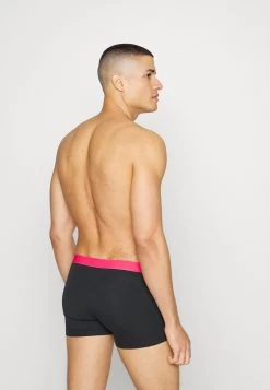 Pier One 12 PACK – Shorty Meilleure Qualité Sous-vêtements & Chaussettes Normale Homme 11 Pier One 12 PACK – Shorty Meilleure Qualité Sous-vêtements & Chaussettes Normale Homme -Pier One Boutique 3c0556a52d62454d9f005051143a335d