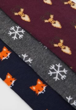 En Remise Pier One XMAS GIFT BOX 3 PACK – Chaussettes Sous-vêtements & Chaussettes Chiné Homme -Pier One Boutique 41bd57df4027474f98b4581c64bdacc9