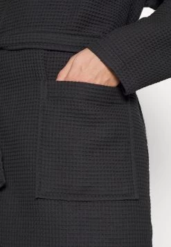 Prix Malin Pier One Peignoir Sous-vêtements & Chaussettes Col Châle Homme -Pier One Boutique 42a5d2091dfd465797c8a58861b35f2b