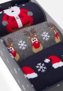 Pier One 3 PACK – Chaussettes 50% Off De Vente Sous-vêtements Chiné Homme -Pier One Boutique 4330115b0c6744779713058684736bea