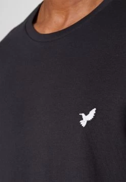 Pier One En Remise 2 PACK – T-shirt Basique T-shirts Col Rond Homme 14 Pier One En Remise 2 PACK – T-shirt Basique T-shirts Col Rond Homme -Pier One Boutique 4ef048417e8b4d9d9036c212a15ea787