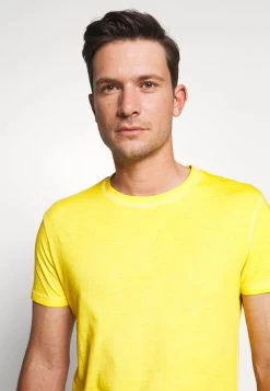 Qualité Fiable Pier One 3 PACK – T-shirt Basique T-shirts Col Rond Homme 13 Qualité Fiable Pier One 3 PACK – T-shirt Basique T-shirts Col Rond Homme -Pier One Boutique 55fa2367b2d349f2ad7c96d7163a801b