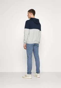 Prix Dégriffé Pier One Sweat à Capuche Zippé Pulls Et Gilets Homme -Pier One Boutique 5d59b52c08914d6dbbde2fb6c17d421e