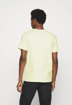 Vendre Pier One T-shirt Imprimé T-shirts Col Rond Homme -Pier One Boutique 5fa3f983694848609c69ede16c9139cb