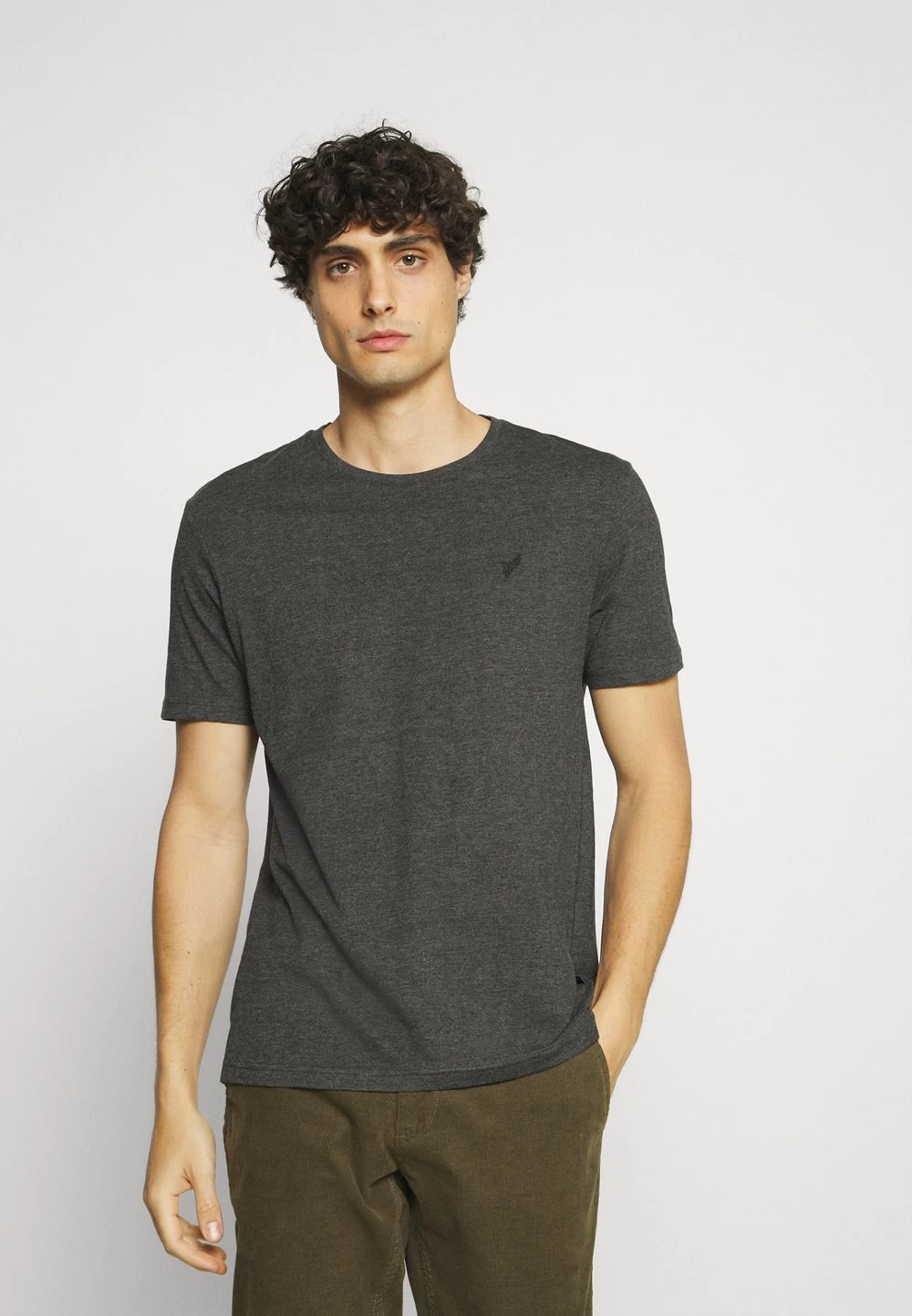 Pier One 2 PACK – T-shirt Basique Prix Ourlé T-shirts Col Rond Homme 4 Pier One 2 PACK – T-shirt Basique Prix Ourlé T-shirts Col Rond Homme – Image 4