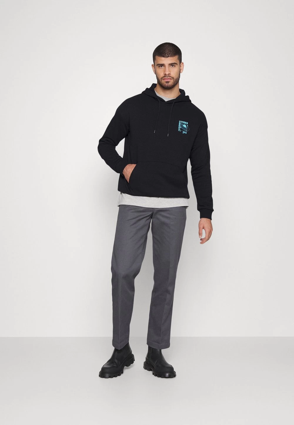 Pier One Sweatshirt Garantie De Qualité 100% Sweats & Hoodies Capuche Homme 2 Pier One Sweatshirt Garantie De Qualité 100% Sweats & Hoodies Capuche Homme – Image 2