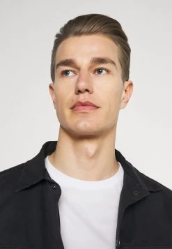 Pier One Prix Réduit CHEST POCKET TEE – T-shirt Imprimé T-shirts Col Rond Homme -Pier One Boutique 65733e72e83c4e81a59cf73b67059f84