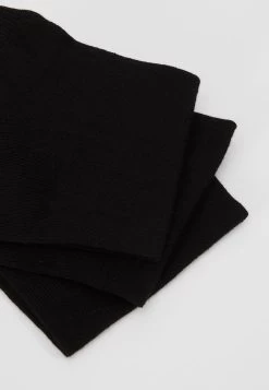 Pier One 3 PACK – Chaussettes Prix De Rêve Sous-vêtements & Chaussettes Couleur Unie Homme 6 Pier One 3 PACK – Chaussettes Prix De Rêve Sous-vêtements & Chaussettes Couleur Unie Homme -Pier One Boutique 67f1881c7b0045a8a2ea34b90a2be931