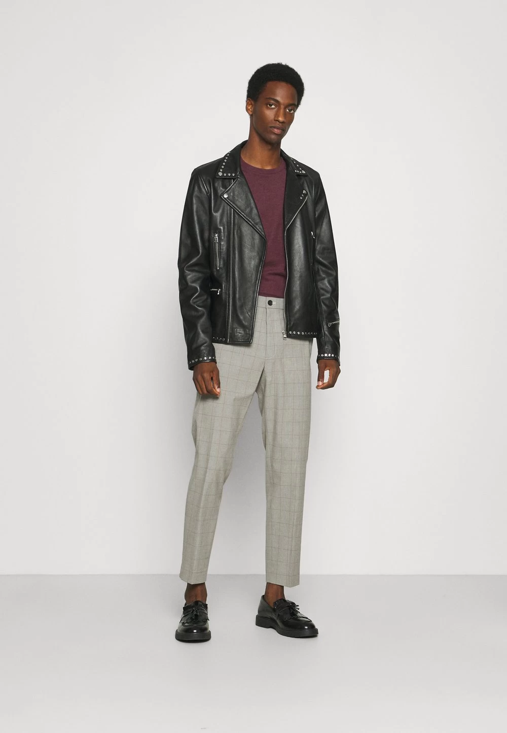 Prix Réduit Pier One 3 PACK – T-shirt à Manches Longues T-shirts Col Rond Homme 1 Prix Réduit Pier One 3 PACK – T-shirt à Manches Longues T-shirts Col Rond Homme