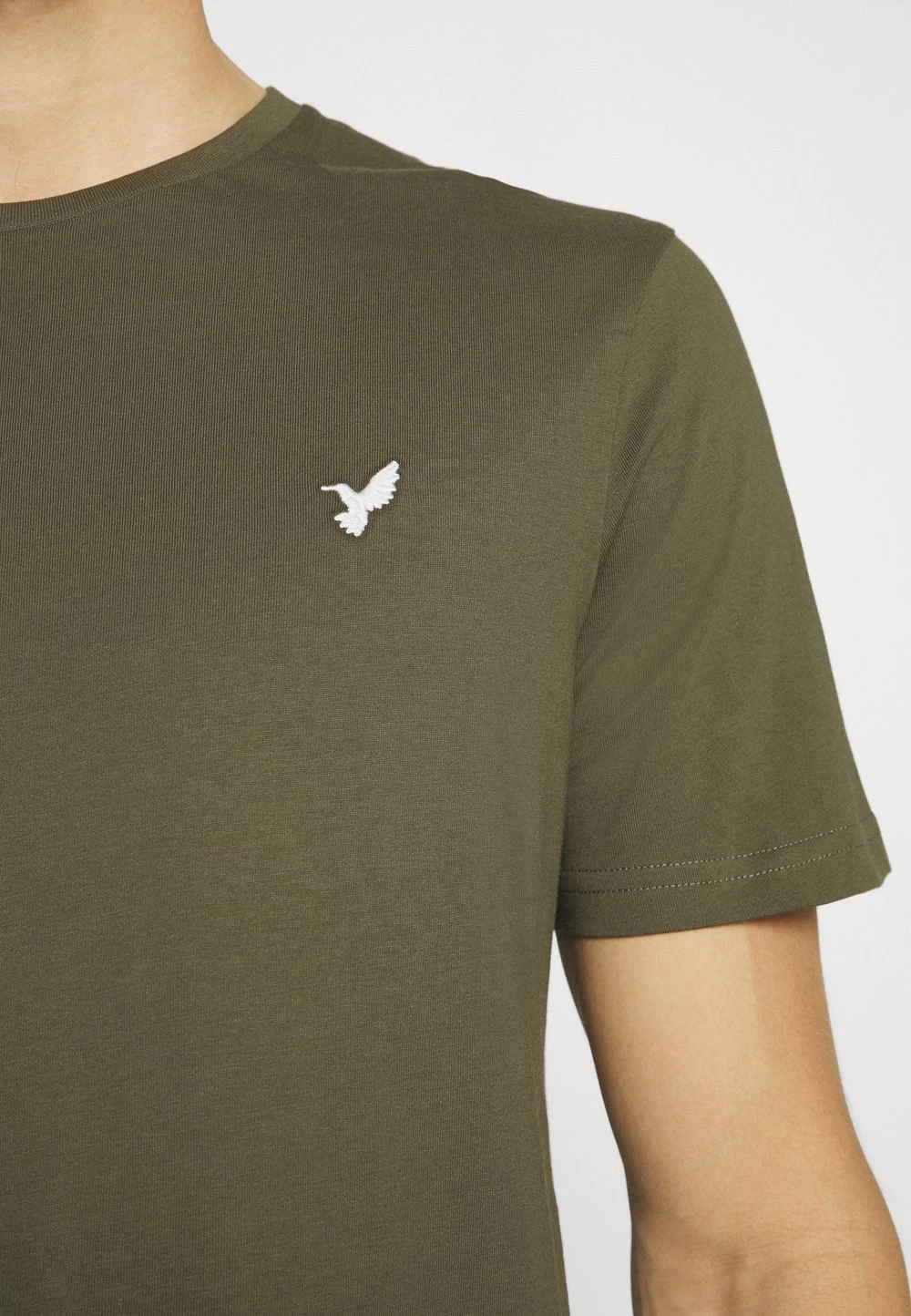 Pier One 2 PACK – T-shirt Basique Prix Ourlé T-shirts Col Rond Homme 7 Pier One 2 PACK – T-shirt Basique Prix Ourlé T-shirts Col Rond Homme – Image 7