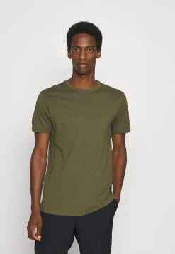 Prix Ourlé Pier One 5 PACK – T-shirt Basique T-shirts & Polos Col Rond Homme 22 Prix Ourlé Pier One 5 PACK – T-shirt Basique T-shirts & Polos Col Rond Homme -Pier One Boutique 77f97815228147948437ccca370a6ce6