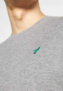 Réduction Pier One T-shirt Imprimé T-shirts Col Rond Homme 10 Réduction Pier One T-shirt Imprimé T-shirts Col Rond Homme -Pier One Boutique 7c9f517ab8f1439d85c27ee76a923ce0