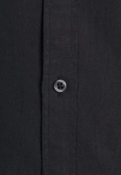 Pier One Réduction Chemise Chemises Col Kent Homme -Pier One Boutique 7e8b38e882804a859a31d92270428e2a