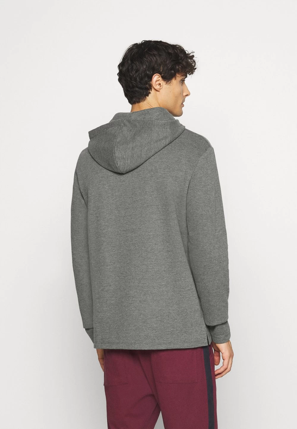 50% Off De Vente Pier One LOUNGE SWEATSHIRT – Haut De Pyjama Pyjamas Capuche Homme 3 50% Off De Vente Pier One LOUNGE SWEATSHIRT – Haut De Pyjama Pyjamas Capuche Homme – Image 3