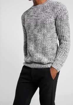 Pier One Prix Cassé Pullover Pulls Et Gilets Col Rond Homme -Pier One Boutique 8c5d62d666cd4275b75032a2dd9b17d0