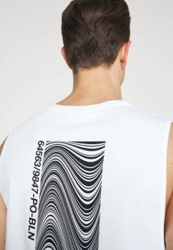 Prix Légers Pier One Débardeur T-shirts Col Rond Homme 14 Prix Légers Pier One Débardeur T-shirts Col Rond Homme -Pier One Boutique 8cfb3ed80ce94c4e850a222d40e66456