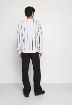 Pier One Sweatshirt Prix Aimable Pulls Et Gilets Col Rond Homme -Pier One Boutique 8fbbf9b937c34bbd98c1567373822c26