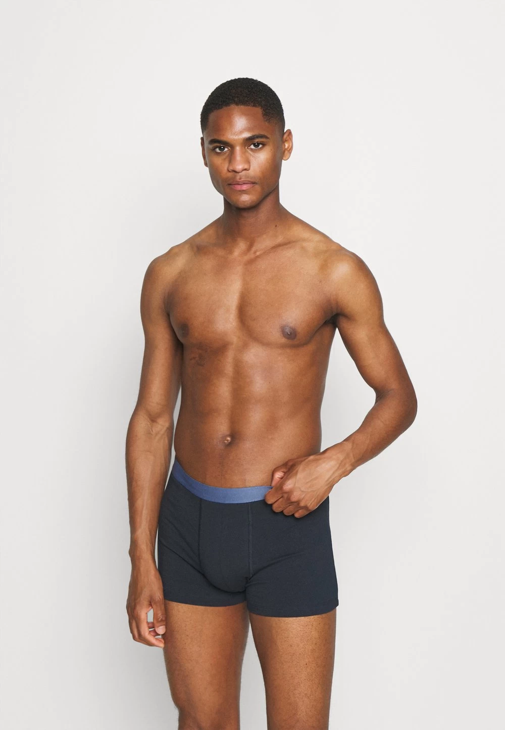 Pier One Prix Équitable 7 PACK – Shorty Sous-vêtements Normale Homme 1 Pier One Prix Équitable 7 PACK – Shorty Sous-vêtements Normale Homme