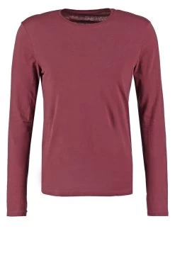 Prix Sacrifiés Pier One T-shirt à Manches Longues T-shirts Col Rond Homme 13 Prix Sacrifiés Pier One T-shirt à Manches Longues T-shirts Col Rond Homme -Pier One Boutique 93a2085944e4422dbf4539dacb53ed50