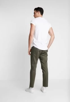 Prix Jamais Vus Pier One T-shirt Basique T-shirts Col Rond Homme -Pier One Boutique 99d209c16e9b4c1eac954de0a49afc40