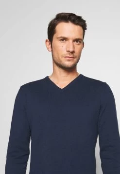 Prix Malin Pier One 2PACK – Pullover Pulls Et Gilets Col En V Homme -Pier One Boutique a100675efbd845fb8402740836b4102d