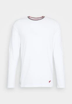 Pier One T-shirt à Manches Longues Soldes T-shirts Col Rond Homme 15 Pier One T-shirt à Manches Longues Soldes T-shirts Col Rond Homme -Pier One Boutique a86b2bb7dbf94043abd7a4600488b423