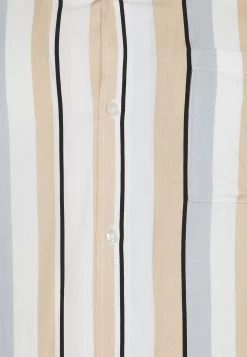 Pier One Chemise Prix Allégé Chemises Col Revers Homme -Pier One Boutique a8c3716e09074fbe8b81a7d284885971