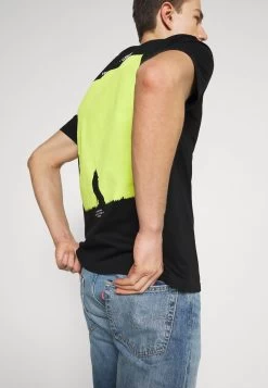 Pier One T-shirt Imprimé Prix Exclusifs T-shirts Col Rond Homme -Pier One Boutique a9a1fcccd7c7446e8b4a19a6dbaf681c