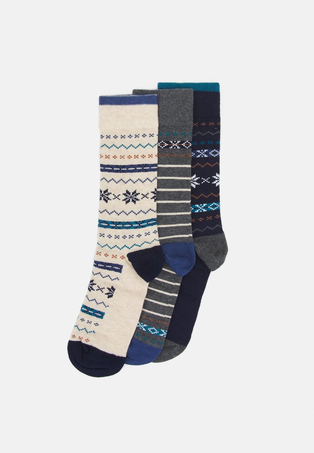 Pier One 3 PACK – Chaussettes Pas Cher Sous-vêtements Rayures Homme 1 Pier One 3 PACK – Chaussettes Pas Cher Sous-vêtements Rayures Homme