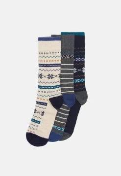 50% Off De Vente Pier One 3 PACK – Chaussettes Sous-vêtements Chiné Homme -Pier One Boutique ad929b1605b54fde83693688795007b9 2
