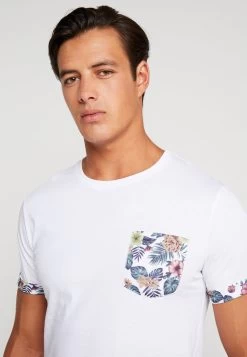 Meilleur Prix Garanti Pier One T-shirt Imprimé T-shirts & Polos Col Rond Homme -Pier One Boutique af4ff66df58240028b24dc9d38bd8deb