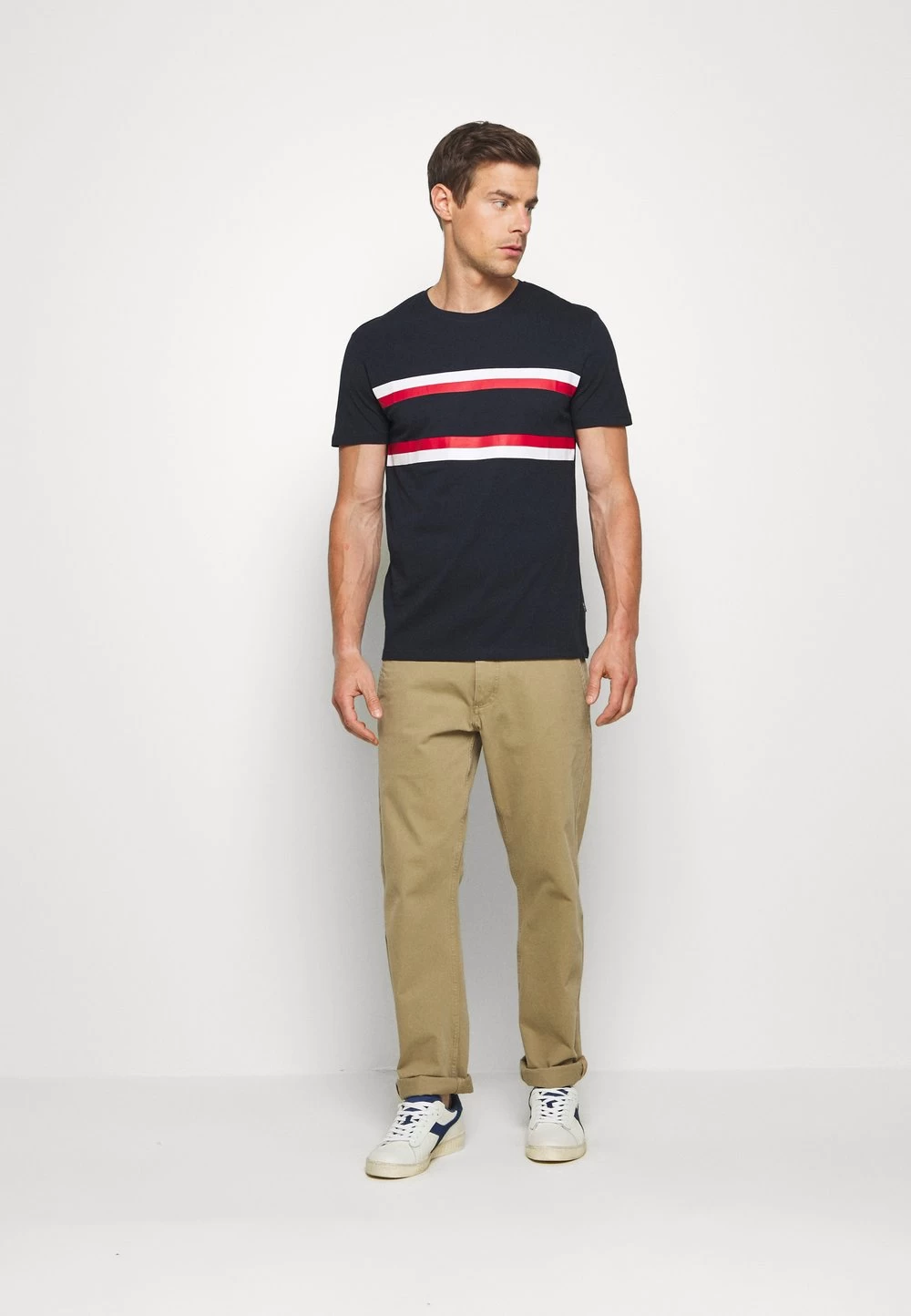 Qualité Supérieure Pier One T-shirt Imprimé T-shirts Col Rond Homme 2 Qualité Supérieure Pier One T-shirt Imprimé T-shirts Col Rond Homme – Image 2