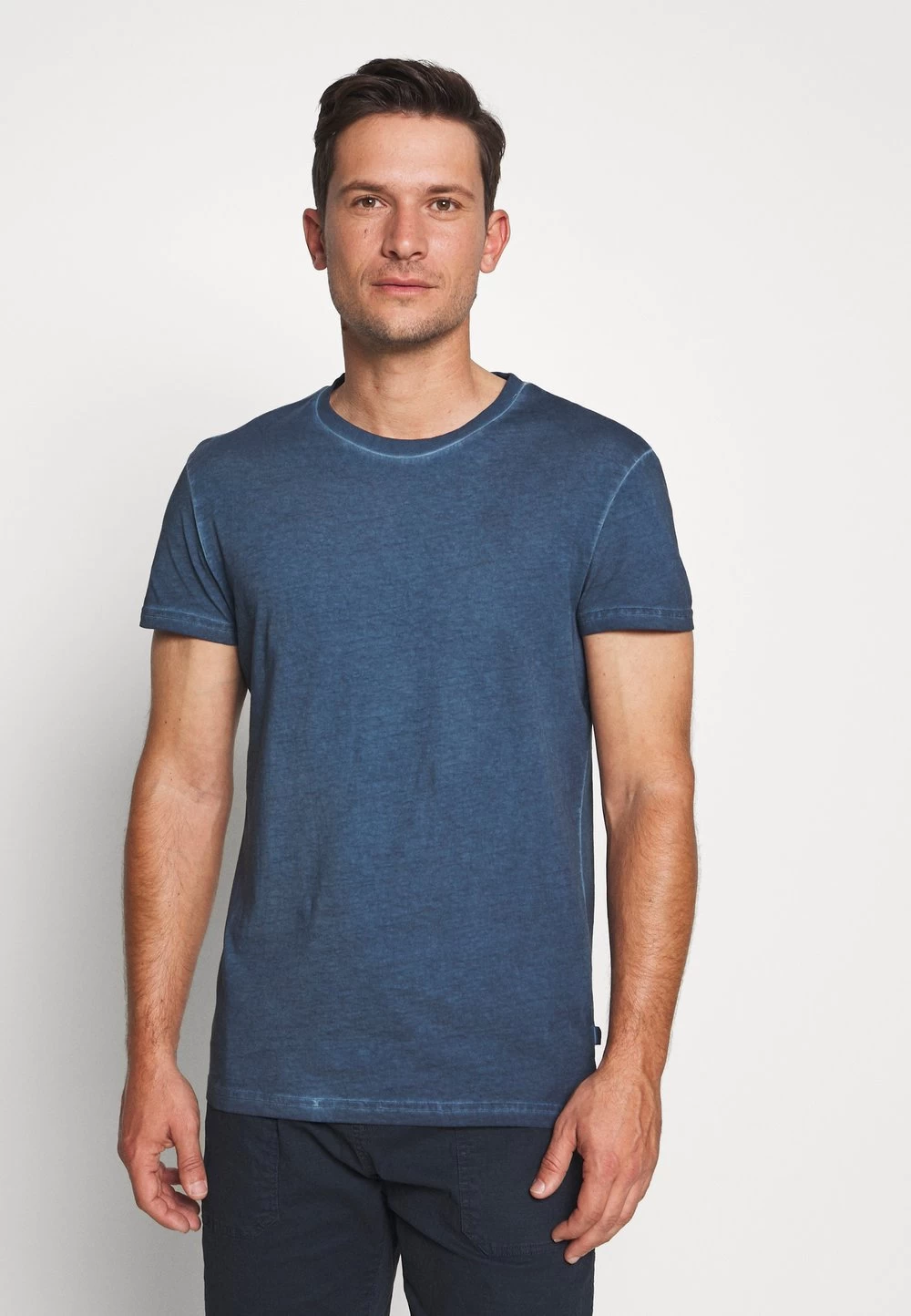 Qualité Fiable Pier One 3 PACK – T-shirt Basique T-shirts Col Rond Homme 5 Qualité Fiable Pier One 3 PACK – T-shirt Basique T-shirts Col Rond Homme – Image 5