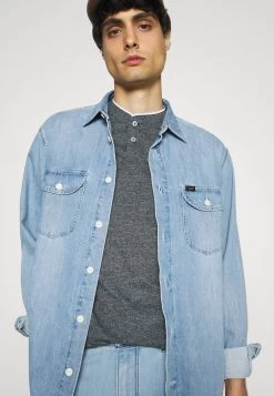 Pier One Polo Bon Rapport Coût-Efficacité T-shirts Col Tunisien Homme 10 Pier One Polo Bon Rapport Coût-Efficacité T-shirts Col Tunisien Homme -Pier One Boutique bf1d199422034809b5d4e561e736099b